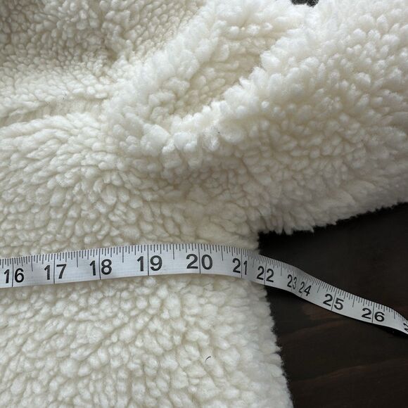 LEVI’s Strauss M Faux Shearling Quilted Parka NWOT Being - Picture 13 of 15